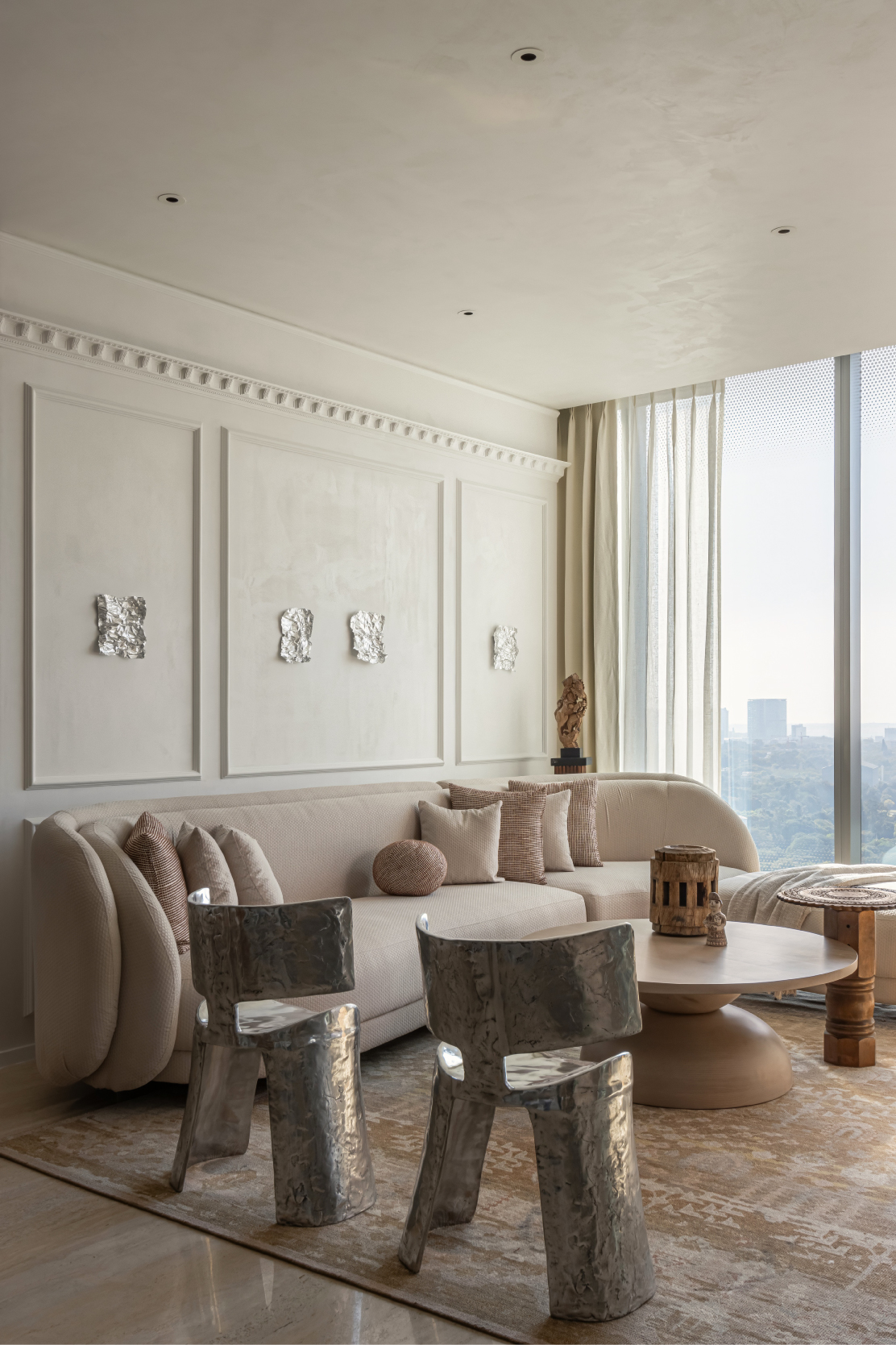 Four Seasons Apt slider-1